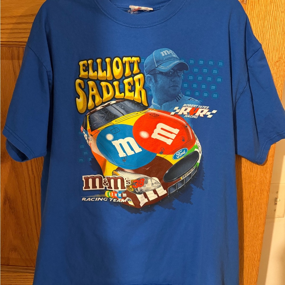 Elliott Sadler M&M’s men’s NASCAR T-Shirt